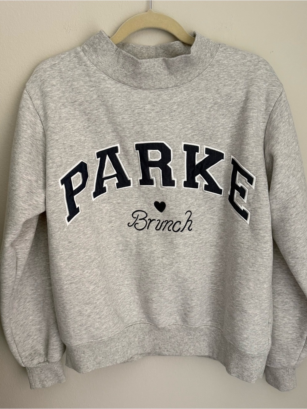 Parke Brunch Crewneck Sweatshirt Grey with Navy